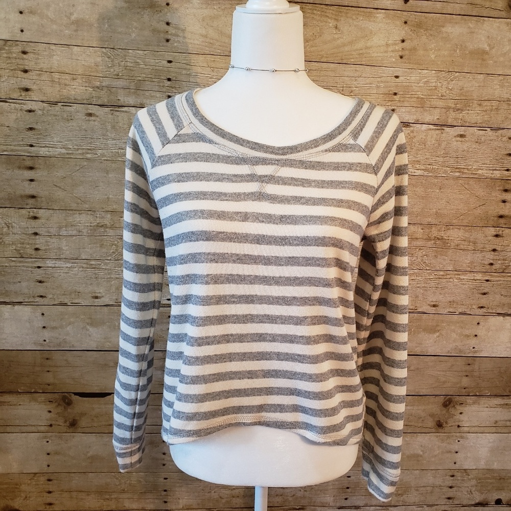 Mossimo Stripped Sweater Size Medium